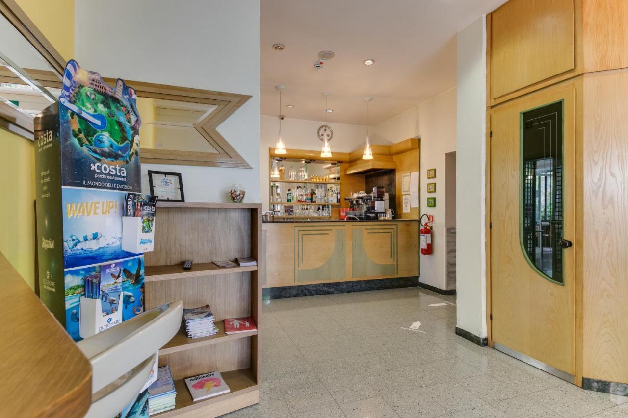 Hotel Villa Merope Ρίμινι Εξωτερικό φωτογραφία