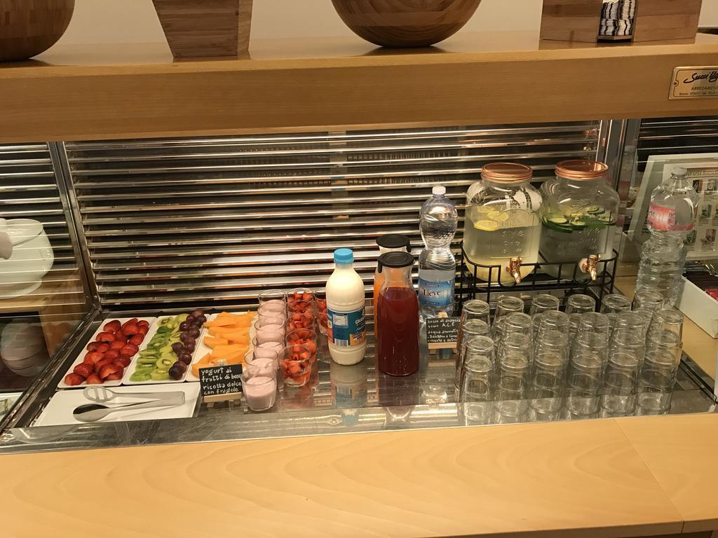 Hotel Villa Merope Ρίμινι Εξωτερικό φωτογραφία